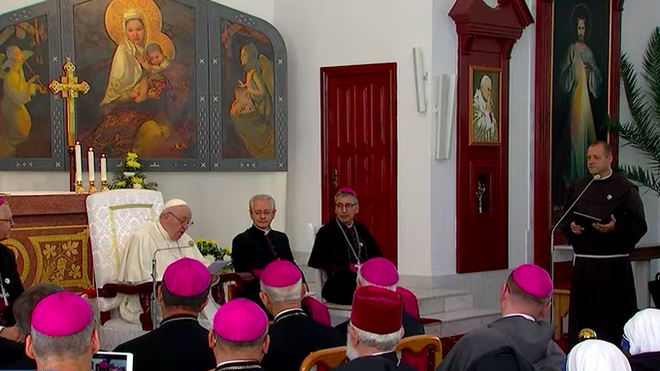 El Papa, en la catedral de Nur-Sultán