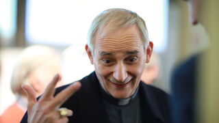 El cardenal Zuppi