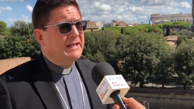 Monseñor Cristian Castro
