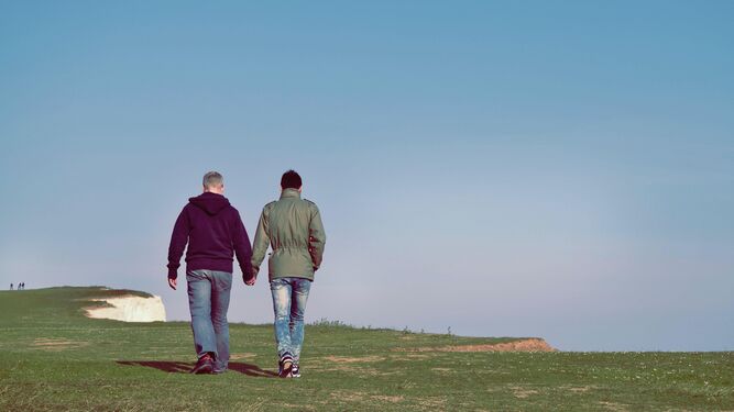 Los obispos flamencos crean un rito para bendecir las uniones entre homosexuales