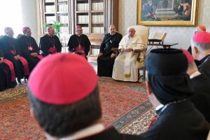 Papa-Francisco-con-obispos-de-São-Paulo