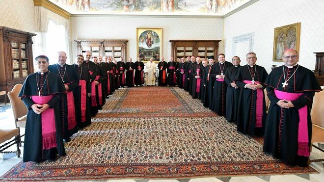 Papa Francisco con obispos del Regional Sur1 de la CNBB
