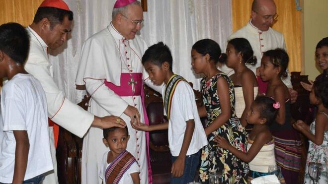 Monseñor Peña Parra en Timor Oriental