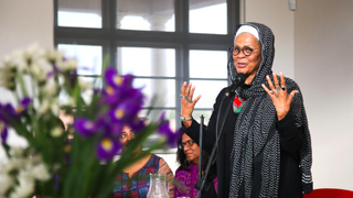 Amina Wadud: hermenúetica feminista del Corán