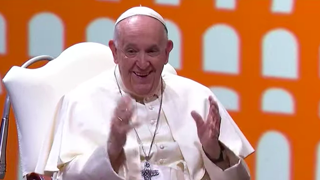 El Papa sonríe en Asís