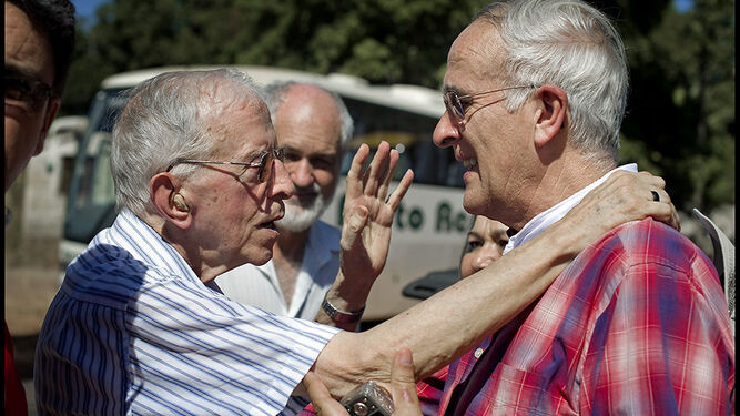Pedro Casaldáliga y Eduardo
