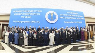 Líderes religiosos en Kazajstán