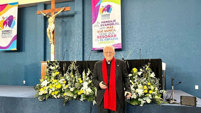 El padre Ángel, en México