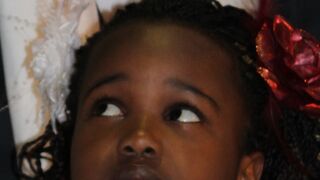 También Ella  (Quinta entrega)