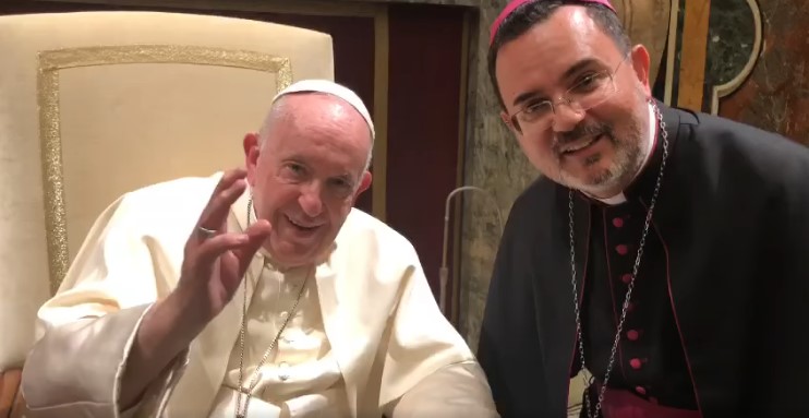 Papa Francisco y monseñor Damascena