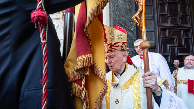 Cañizares besa la senyera