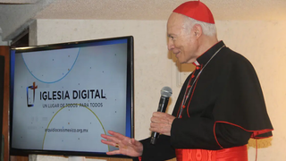 Cralos Aguiar presenta la app Iglesia Digital