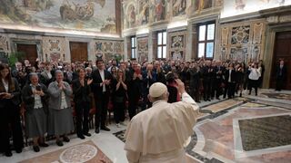 Francisco, con 'Mundo y Misión'