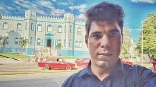 Adrián Martínez