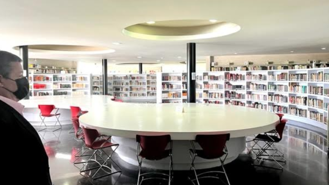 Biblioteca de la Pontificia de México