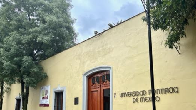 Universidad Pontificia de México