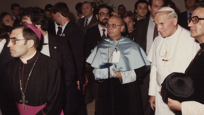 Wojtyla, con el rector de la UPSA y un jovencísimo Rouco