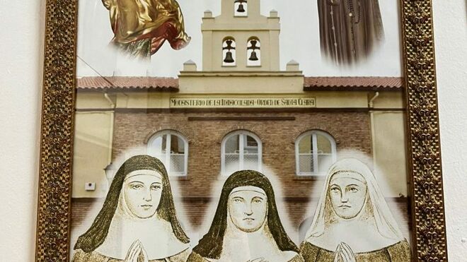 Imagen de las tres Clarisas