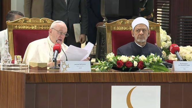 El Papa y Al Tayed