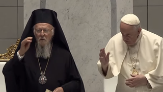 La bendición del Papa y del Patriarca