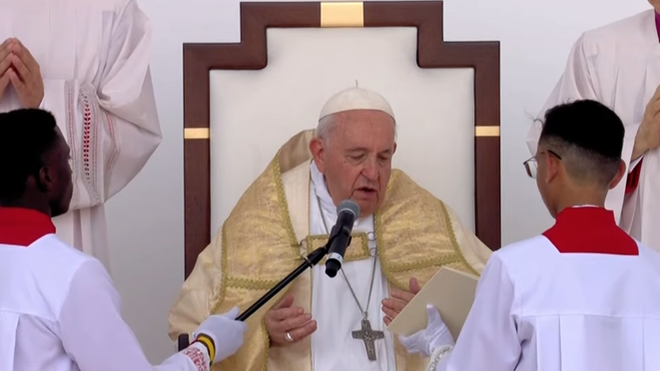 El Papa pide "romper la espiral de la venganza, desarmar la violencia, desmilitarizar el corazón"