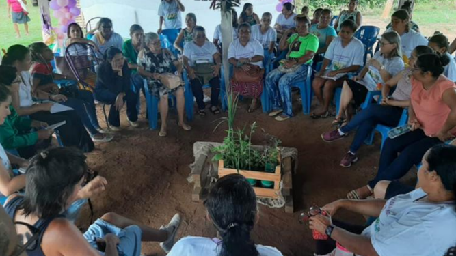 Grupo de mujeres de la REPAM