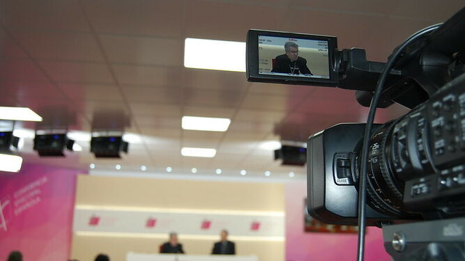 Rueda de prensa del secretario portavoz