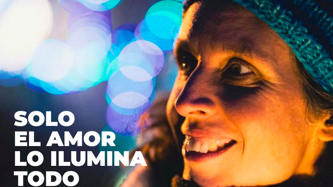 “Solo el amor lo ilumina todo”: Cáritas invita a compartir esta Navidad la alegría de amar a los demás
