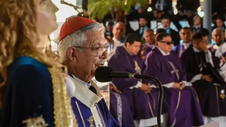 Cardenal Martínez Flores