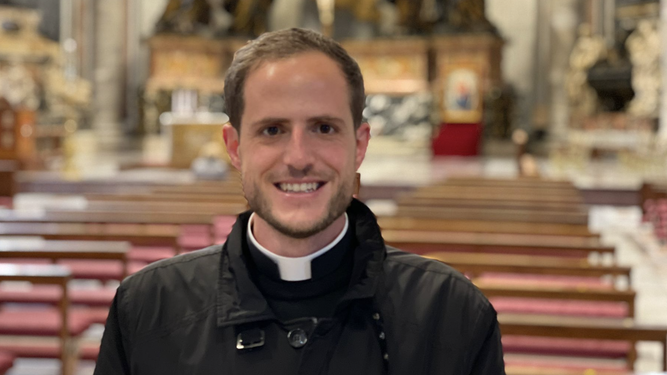 El jesuita Daniel Cuesta Gómez