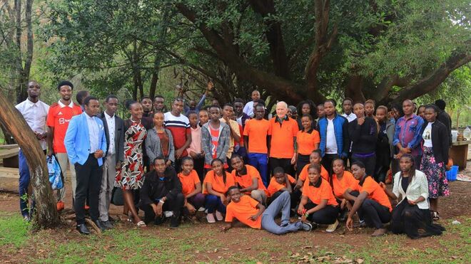 Reunión de jóvenes cristianos en Kenia