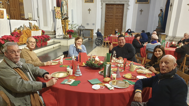 Banquete de Navidad con los 'amigos de la calle' en la Comunidad de Sant'Egidio