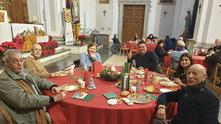 Banquete de Navidad con los 'amigos de la calle' en la Comunidad de Sant'Egidio