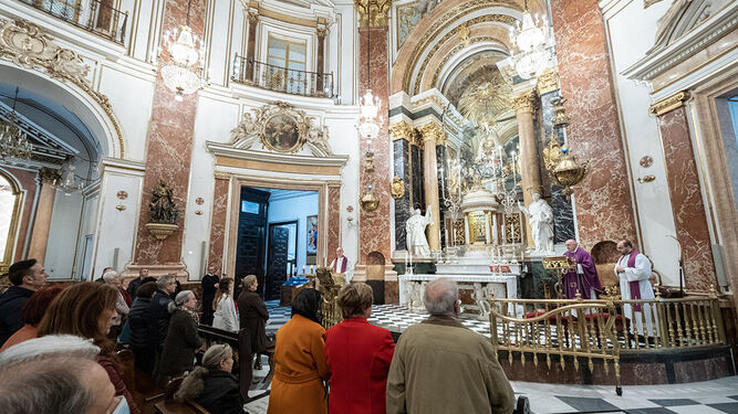 Misa en la basílica de monseñor Enrique Benavent