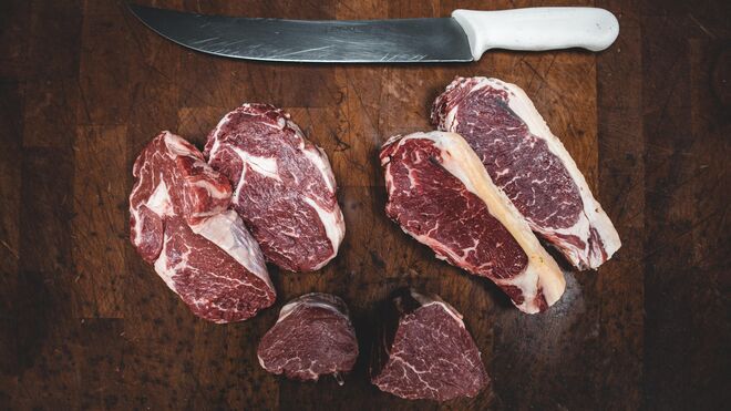 Los obispos invitan a reducir el consumo personal de carne