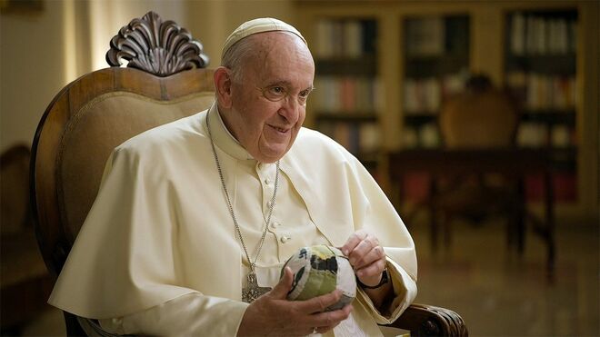 Francisco, con una pelota de trapo