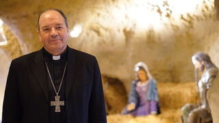 Elizalde: ”En Navidad estamos como obligados a ser felices y mucha gente es más infeliz que nunca, porque aparecen las rupturas, discordias y tristezas”