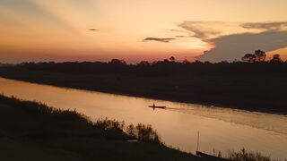 Atardecer en Yanashi (río Amazonas)