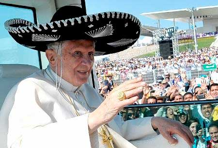 benedicto-xvi-mexico-2