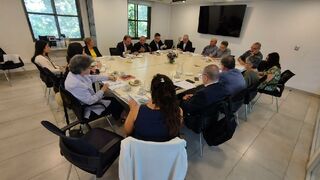 Reunión sobre migraciones en Chile