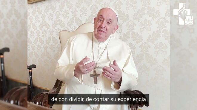 El Papa pone el futuro de la Iglesia en manos de los jóvenes: "Paredes no. Ustedes tienen sed de horizontes"