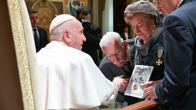 El Papa, con la asociación de mutilados y discapacitados de Italia