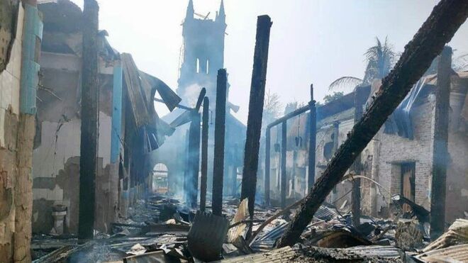 Nuestra Señora de la Asunción, la iglesia incendiada en Myanmar