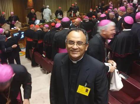 Padre Adelson Araújo dos Santos