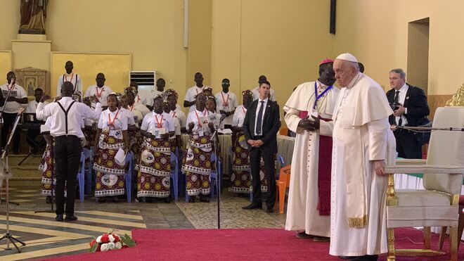 Francisco, con los religiosos, sacerdotes, seminaristas y obispos de Sudán del Sur