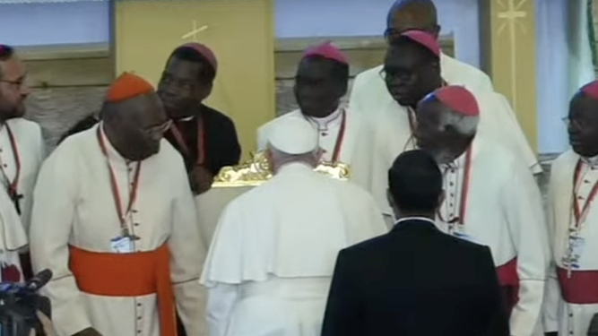 Papa y obispos sudaneses