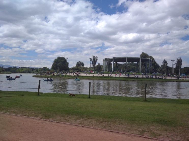 lago parque Simón Bolívar Bogotá