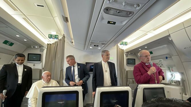 Rueda de prensa del Papa en el vuelo de regreso de Sudán del Sur