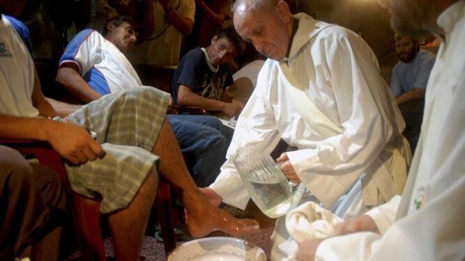 Jorge Bergoglio. Jueves Santo. Marzo 2008