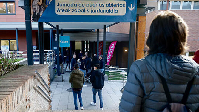 Jornada de puertas abiertaas en la Universidad de Deusto